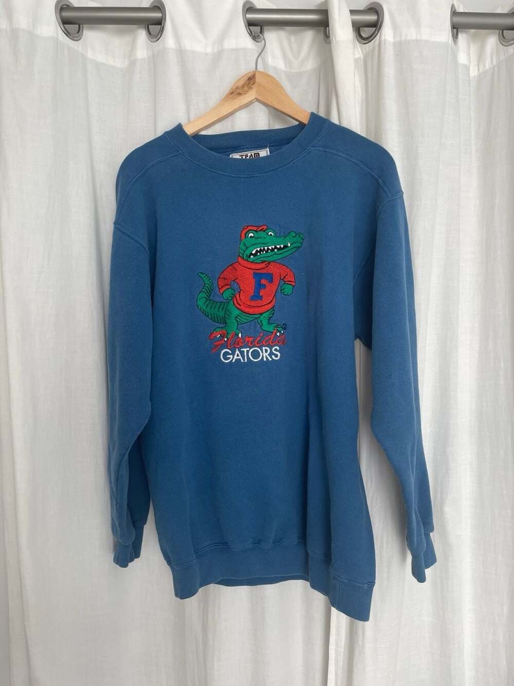 Vintage 90s Florida Gators Team Edition Apparel Embroidered Crewneck Sweatshirt